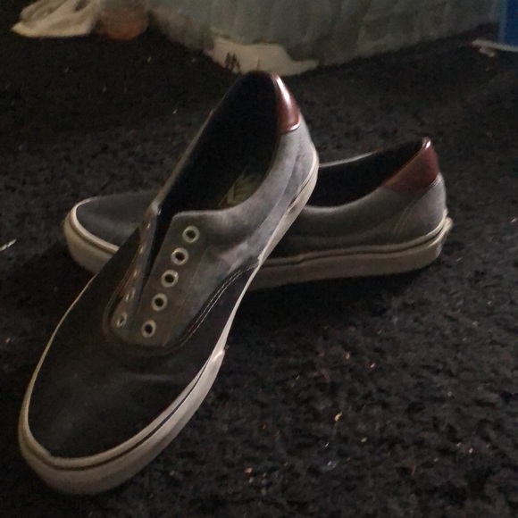 Older VANS shoes size 10 [M] 7/10 condition - Picture 3 of 3